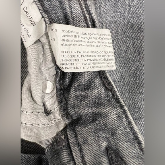 Zara gray semi-flared denim ripped knee pants with a zip bottom cut 6 - Picture 6 of 10